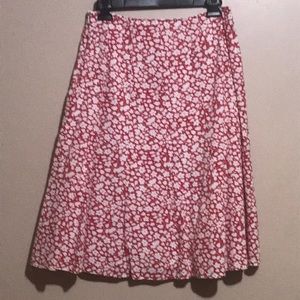 B. Moss Red Floral Print Lined Skirt Size 6